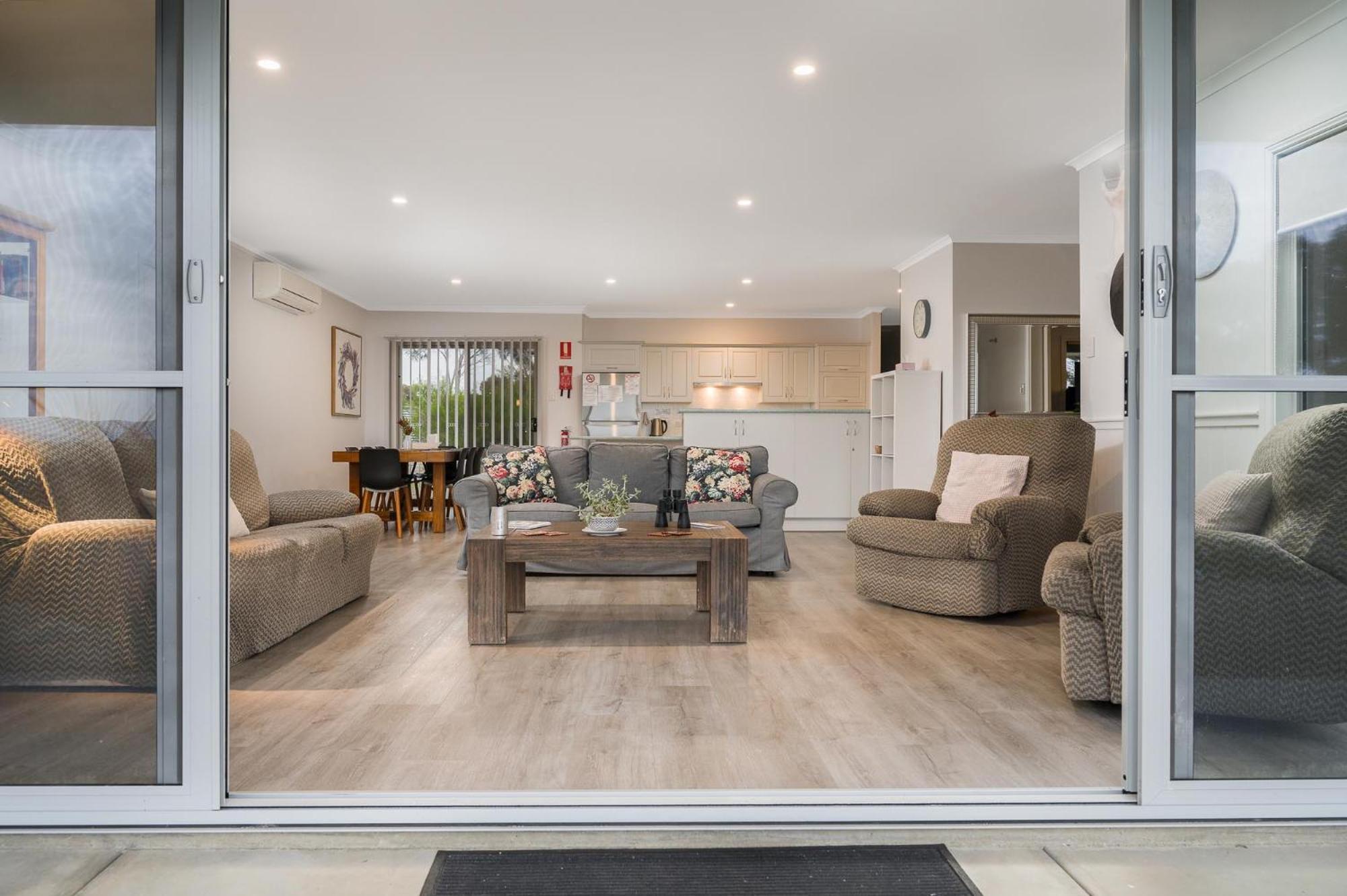 Emu Bay Holiday Homes Luaran gambar